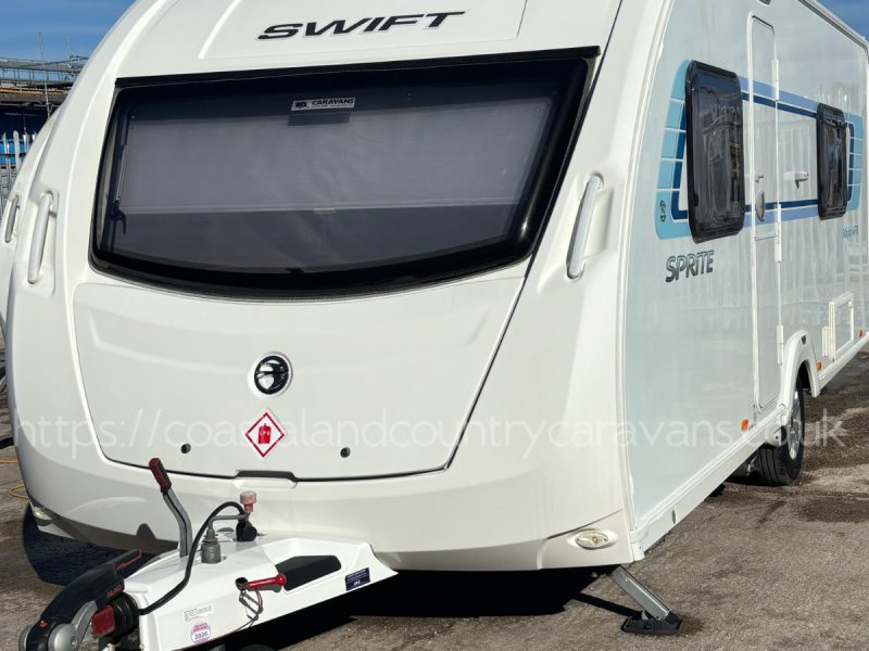 CRiS REG 2013 Swift Sprite MajorFB 4 Berth Single Axle Fixed Bed Touring Caravan