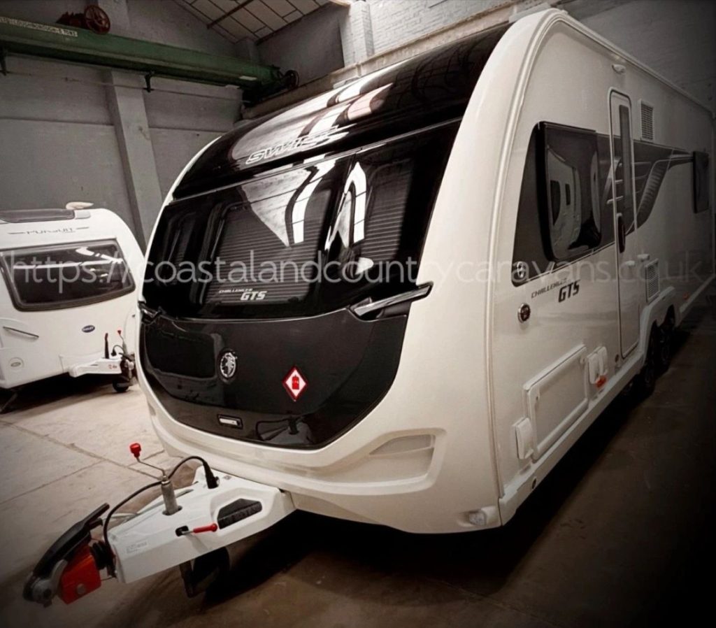 CRiS Registered 2023 Swift Challenger GTS 635 Twin Axle 4 Berth Fixed Island Bed